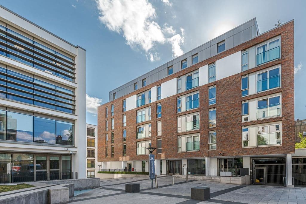 Wingate Square, Clapham